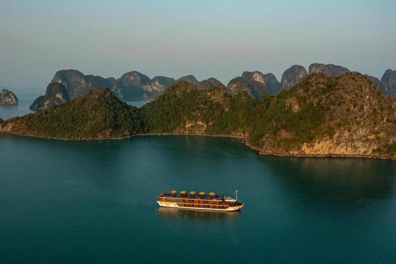 Hotel Nostalgia Halong Cruise Ha Long Exterior foto